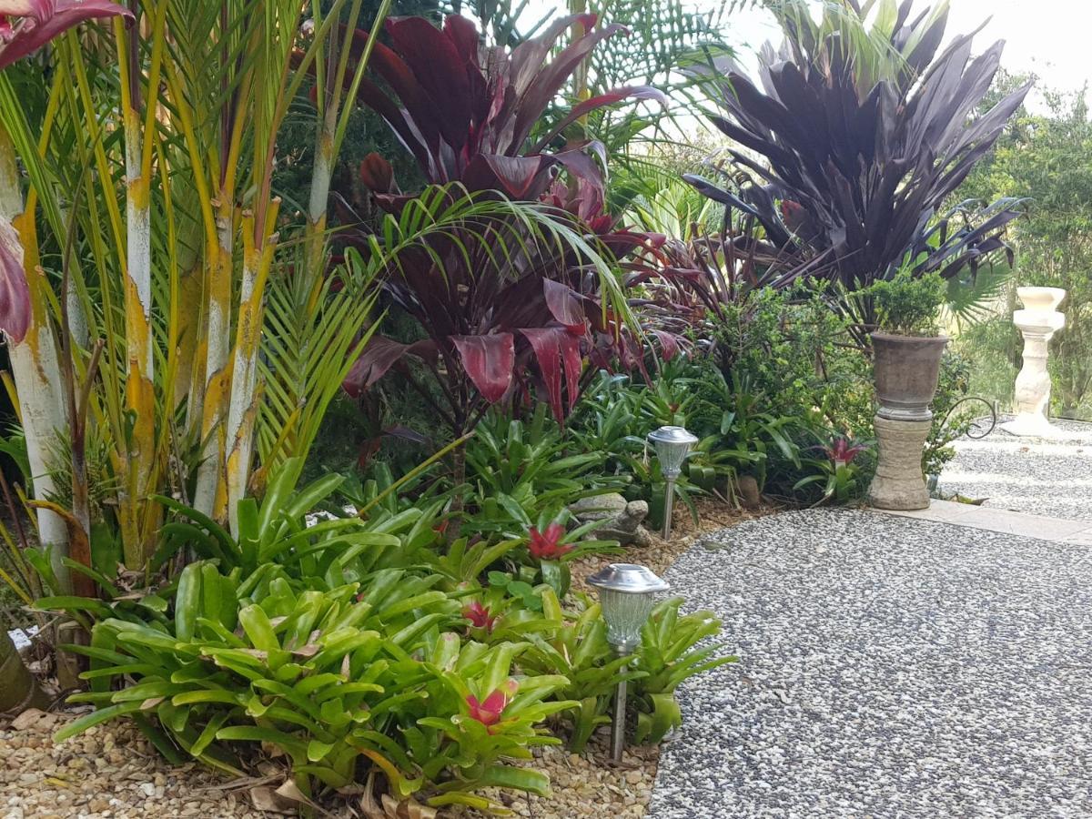 Mapleton Peaceful Provence Bnb 外观 照片