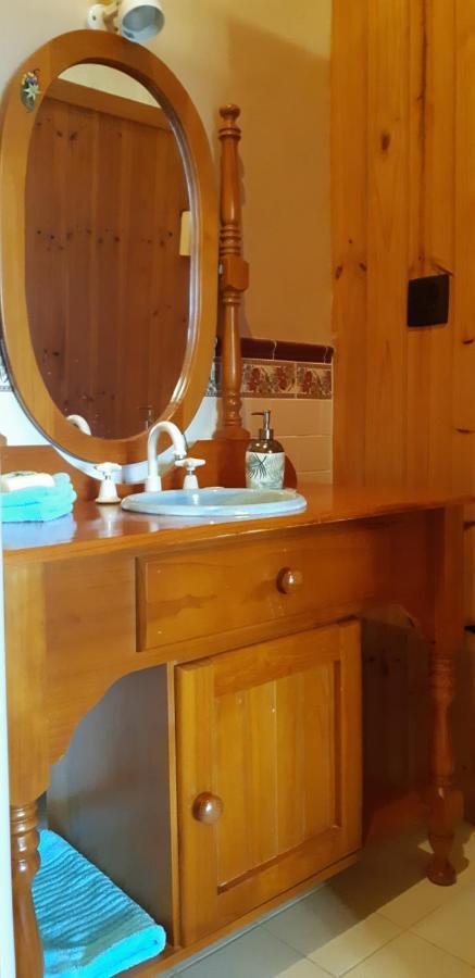 Mapleton Peaceful Provence Bnb 外观 照片