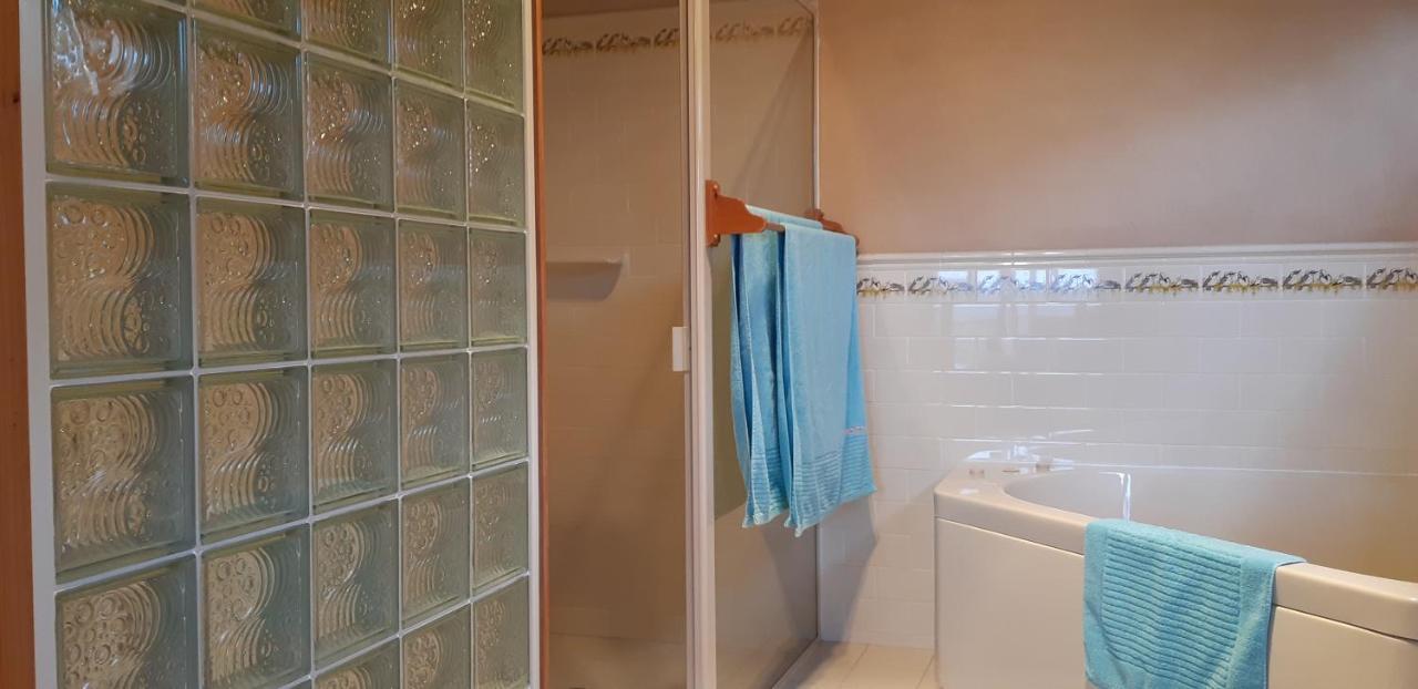 Mapleton Peaceful Provence Bnb 外观 照片